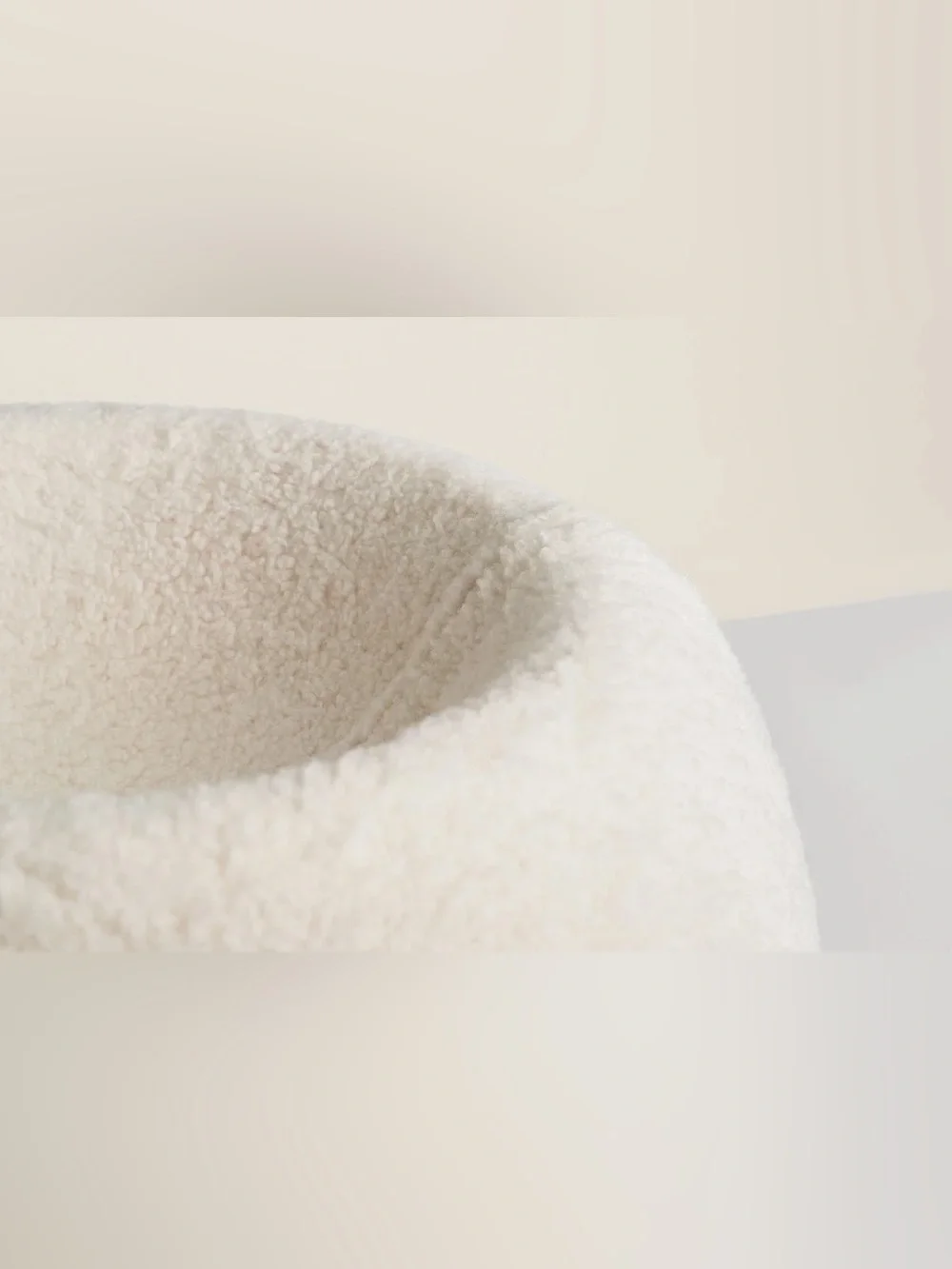 Tuft + Paw Plush Cream Round Sherpa “The Puff” Cat Bed